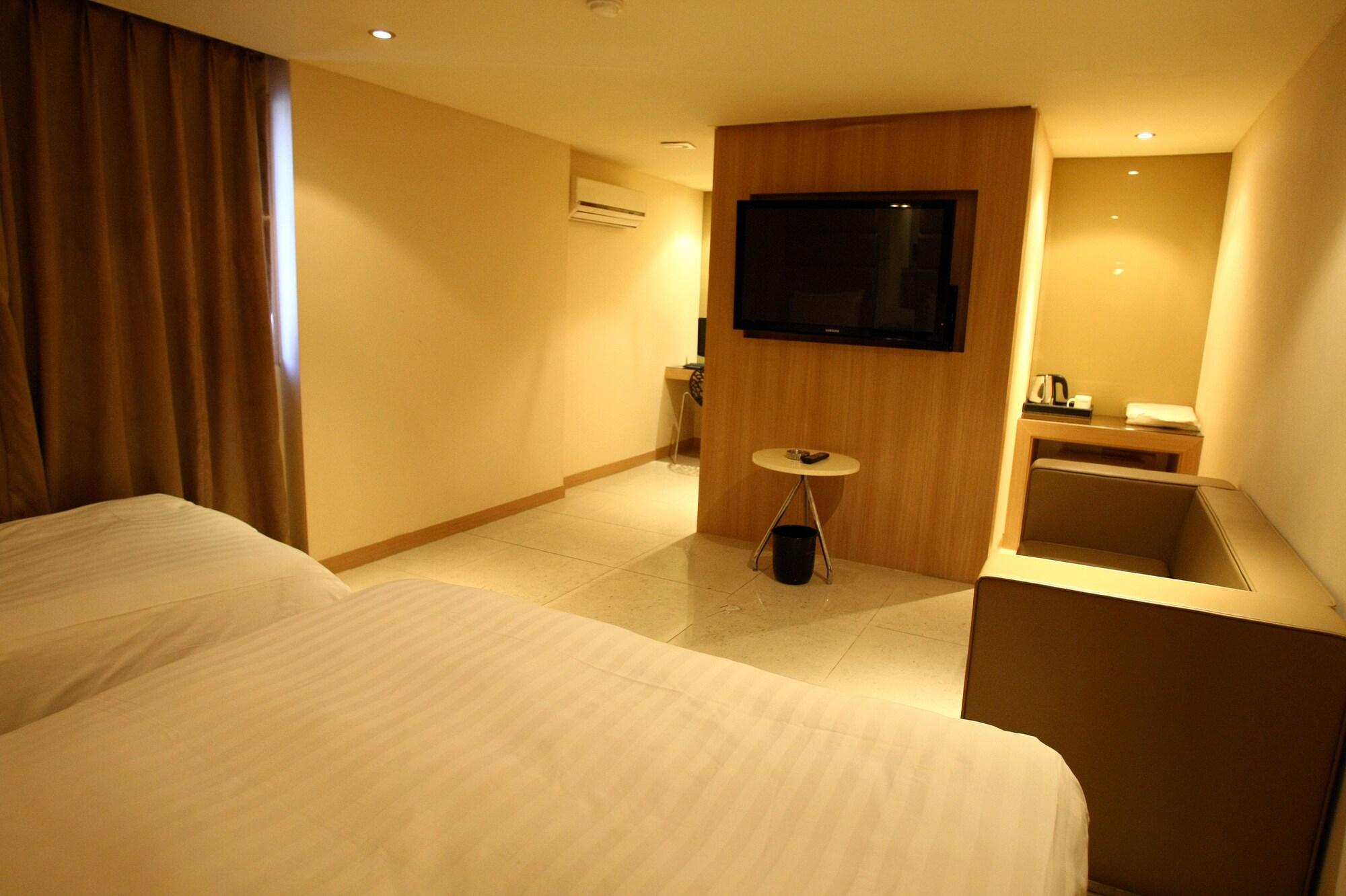 The California Hotel Seoul Seocho Экстерьер фото