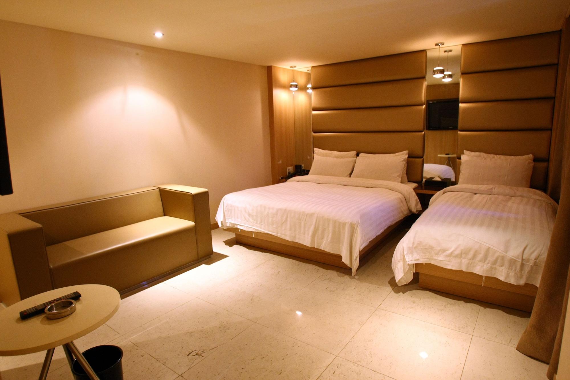 The California Hotel Seoul Seocho Экстерьер фото