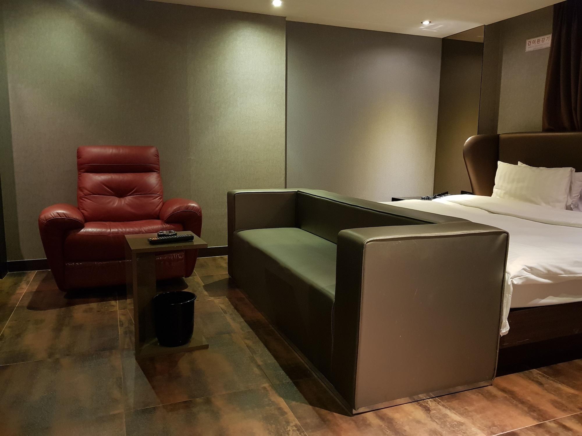 The California Hotel Seoul Seocho Экстерьер фото